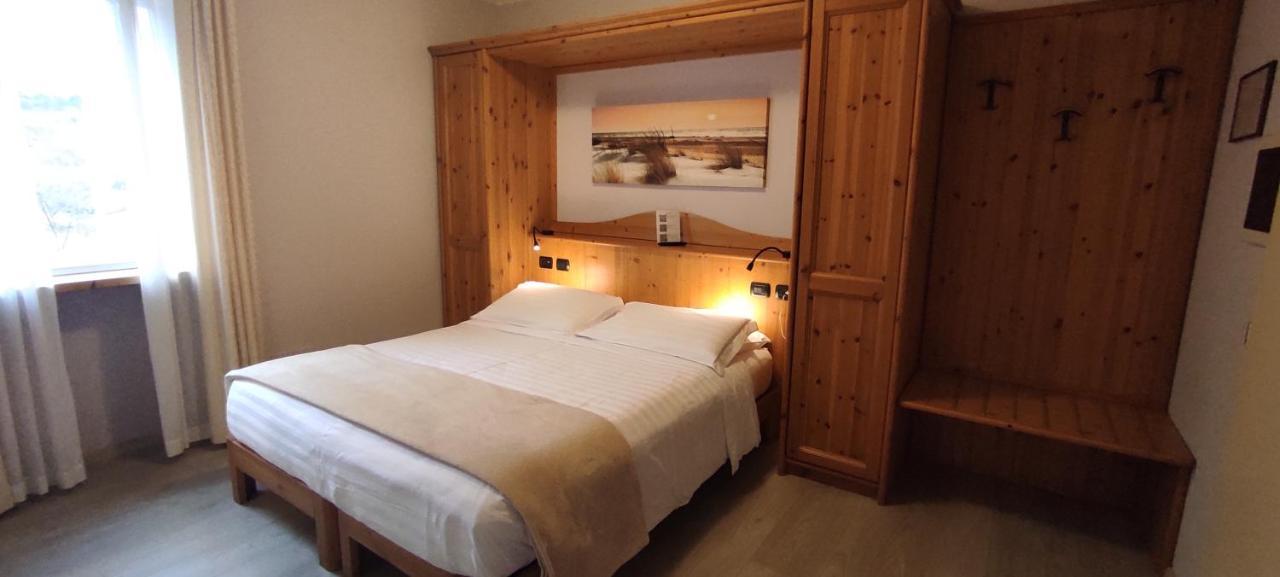 Hotel Lilla' Terlago Eksteriør bilde